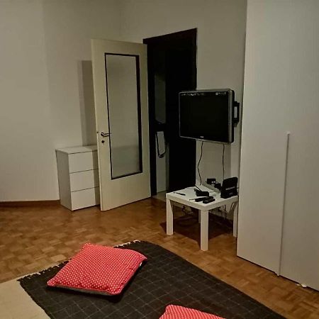 Galeazzi Private House Milano Apartamento Exterior foto
